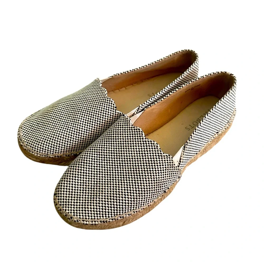 TALBOTS Izzy Ivory/Black Checkered Scalloped ESPADRILLES Size 8 M